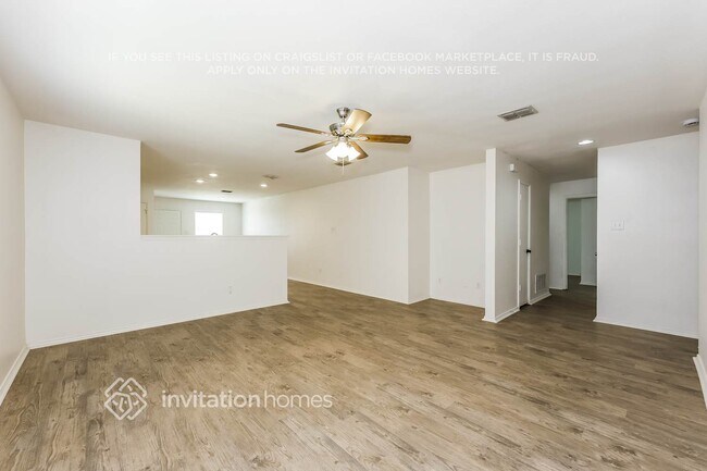 Foto del edificio - 1416 Castle Ridge Rd