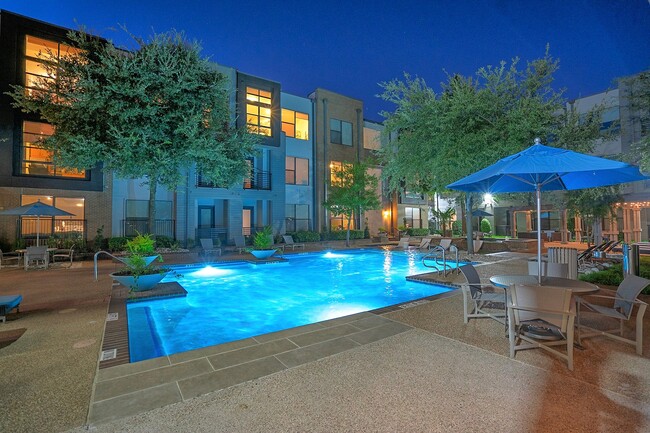 Pool - Night - The Henderson