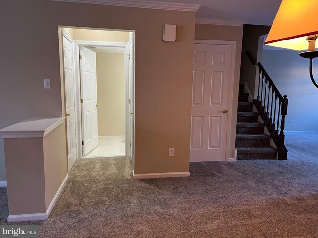 Foto del edificio - 1429 Sweetbriar Dr