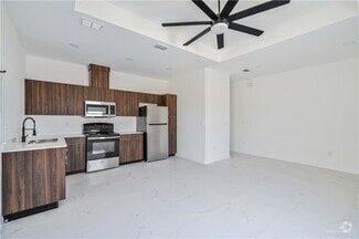 Building Photo - 5320 Vision St