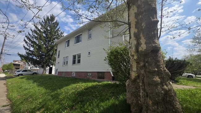 Photo - 3621 E 154th St Apartment