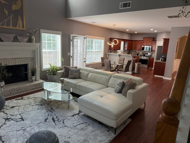 Building Photo - Room in Single Family Home on Preserve Glen Ct