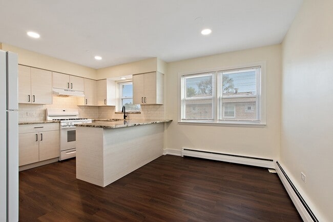 Foto del edificio - 7541 Roberts Rd