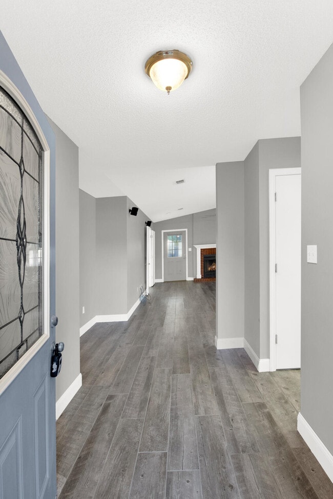 Building Photo - 1967 Esplanade St