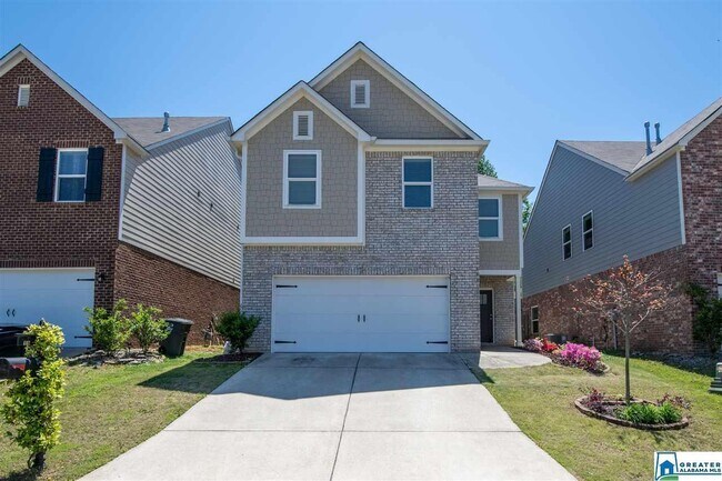 Front of home - 407 W Park Dr