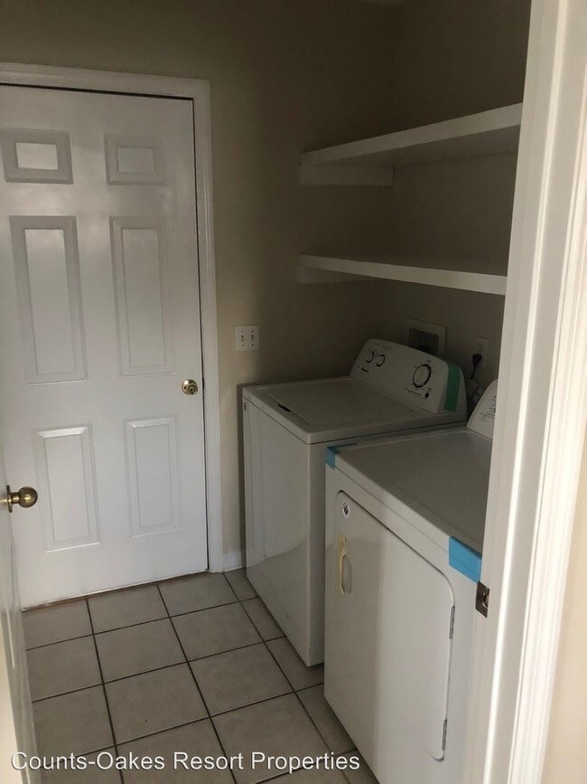 Building Photo - 3 br, 2 bath House - 13213 Fernwood Pl.