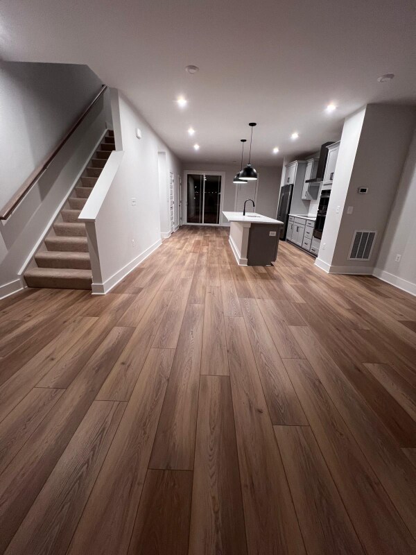 Building Photo - 9486 Pinkman Rd