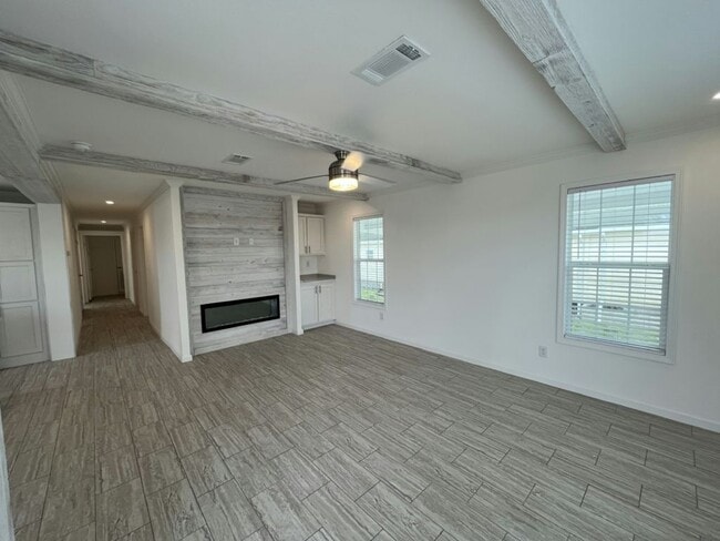 Building Photo - 385 Jose Gaspar Dr