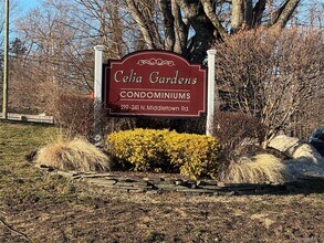 Building Photo - 229 N Middletown Rd