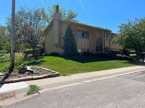 Building Photo - 3602 Crown Ct
