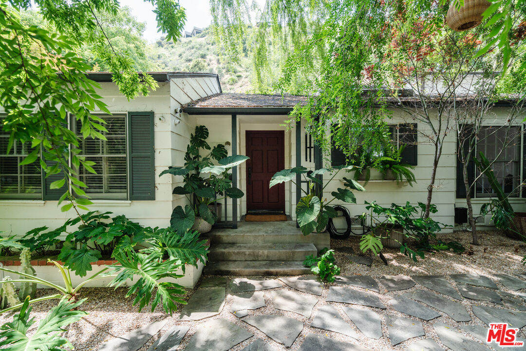 Foto principal - 2015 Nichols Canyon Rd