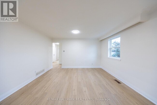 Photo du bâtiment - 154 Fitzgibbon Ave