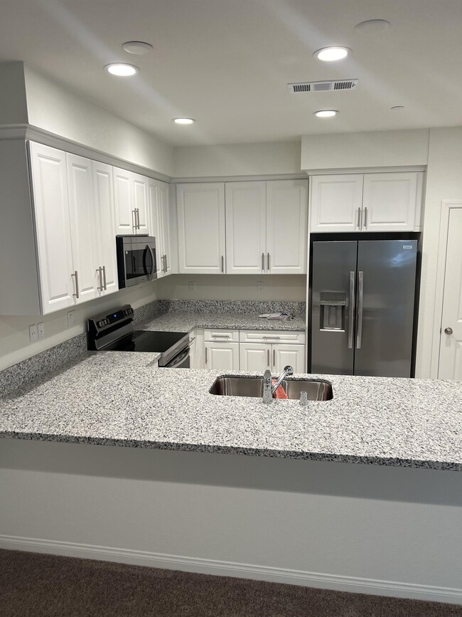 Foto del edificio - 2819 Juniper Berry St