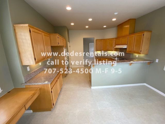 Building Photo - 7924 Ferrari Way