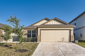 Building Photo - 7227 Littlefoot Ln