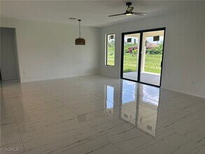 Building Photo - 1049 Citrus Ave S