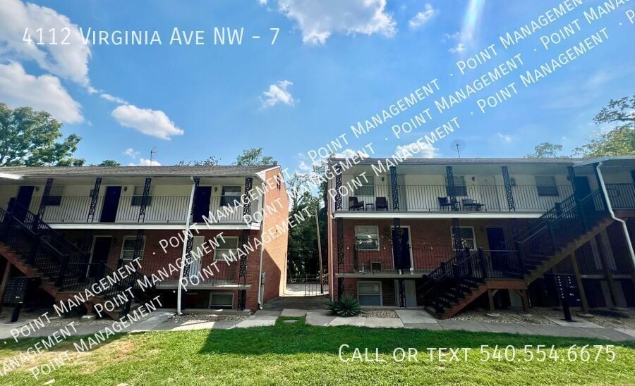 Building Photo - 4112 Virginia Ave NW