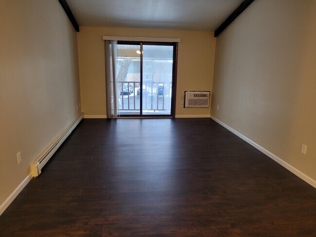 Building Photo - 2500 Wilson Ct