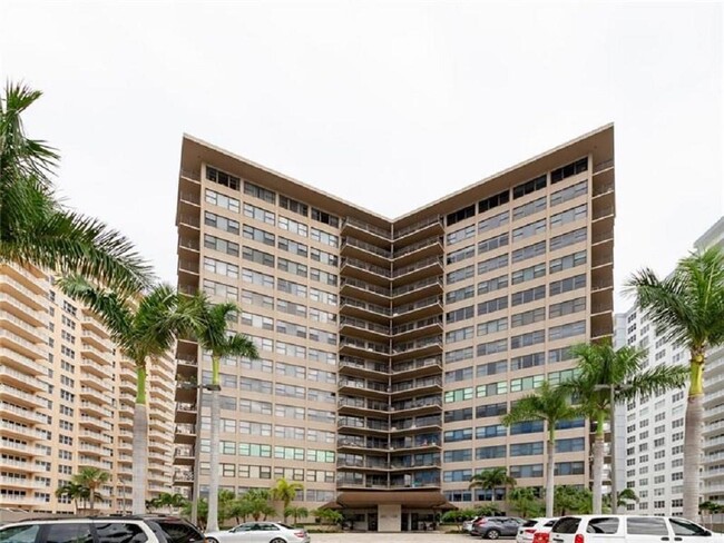 Foto del edificio - 3800 Galt Ocean Dr