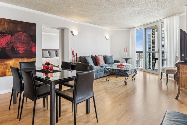 Foto del edificio - 111 W Maple St