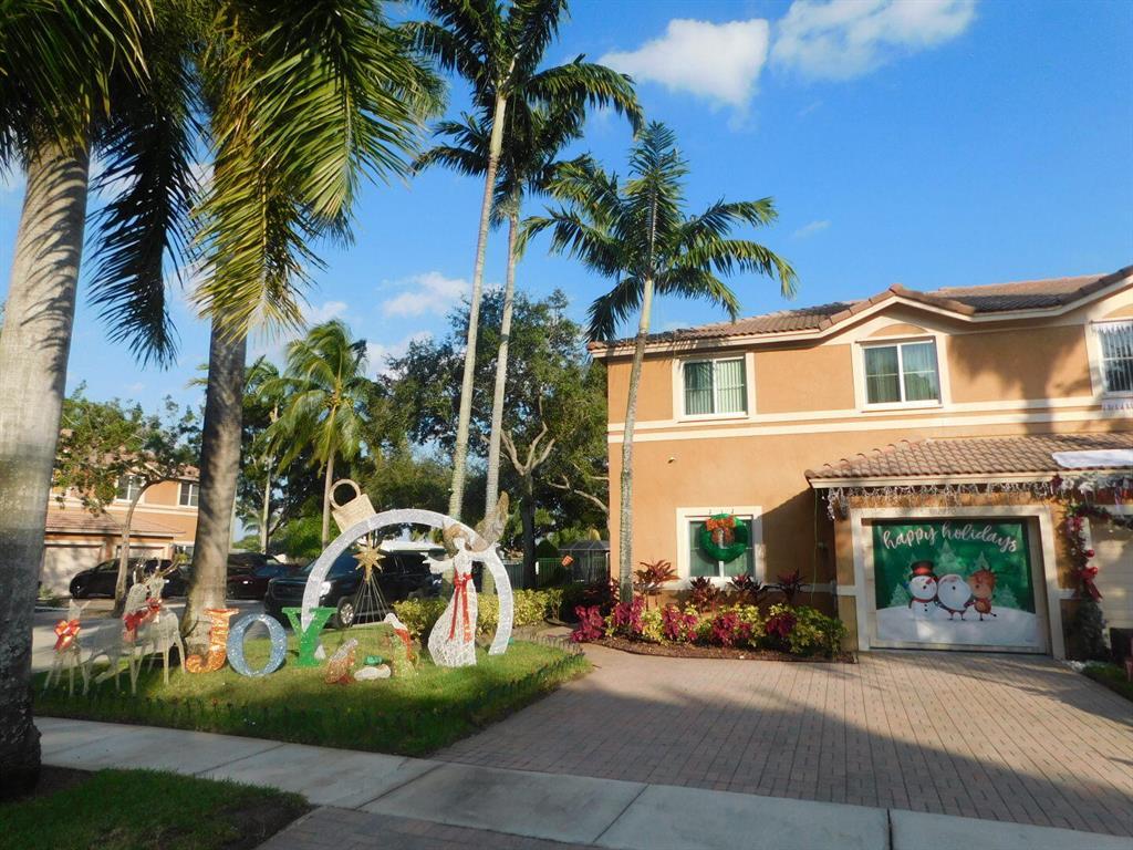 Primary Photo - 2470 NW 99th Way