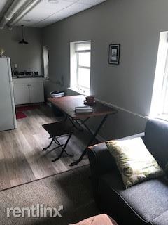 Building Photo - 1 br, 1 bath  - Brown Street Apartments D2