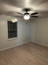 Building Photo - 107 FM 834