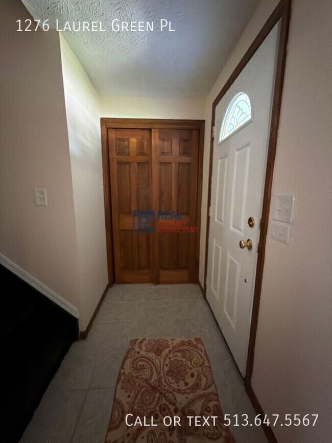 Foto del edificio - 1276 Laurel Greene Pl