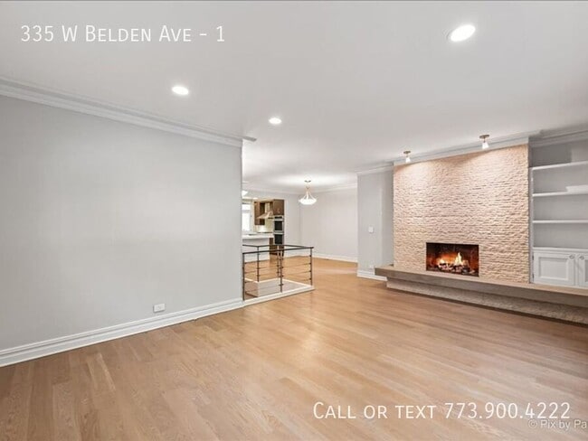 Building Photo - Prime Lincoln Park duplex available 3 bedr...