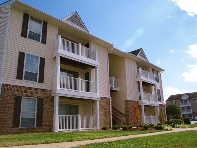 Foto del edificio - Rohoic Wood Apartments and Townhomes