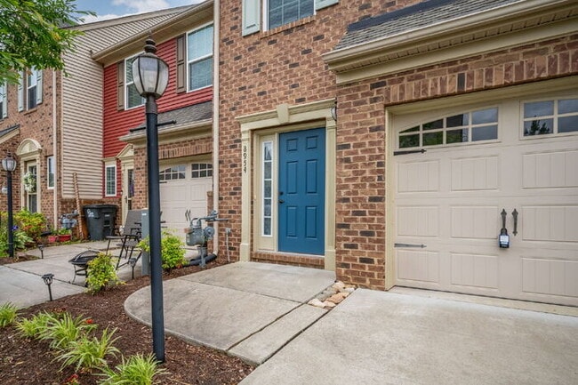 Building Photo - 3 Bedroom Townhome in Mechanicsville – $2,400/mo