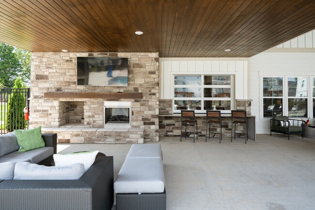 The Mill at White House apartments — community photo - The Mill at White House