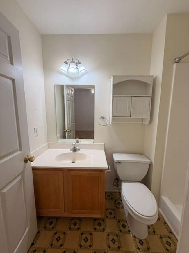 Foto del edificio - Beautiful and spacious! Ready for move in!