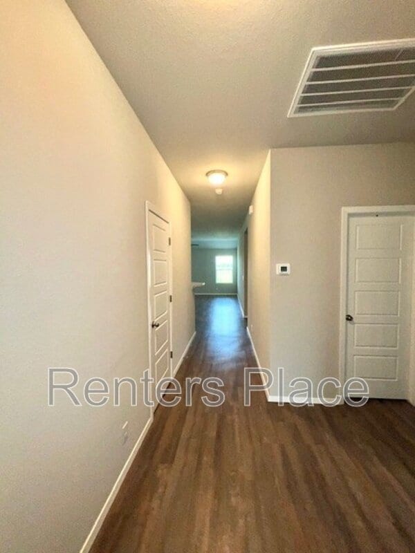 Foto del edificio - 14215 N 74th E Ave
