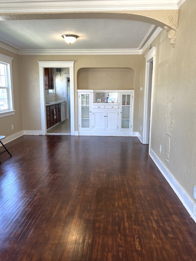 Living room & dining room - 120 E Hardy St