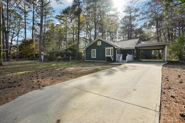 Building Photo - 4435 Yates Rd