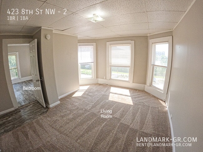 Foto del edificio - 423 8th St NW