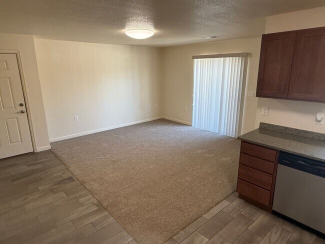 Foto del edificio - 5421 Carter Rd