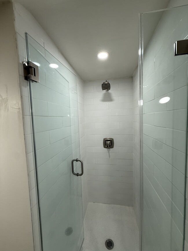 Foto del edificio - 19 Nichols St