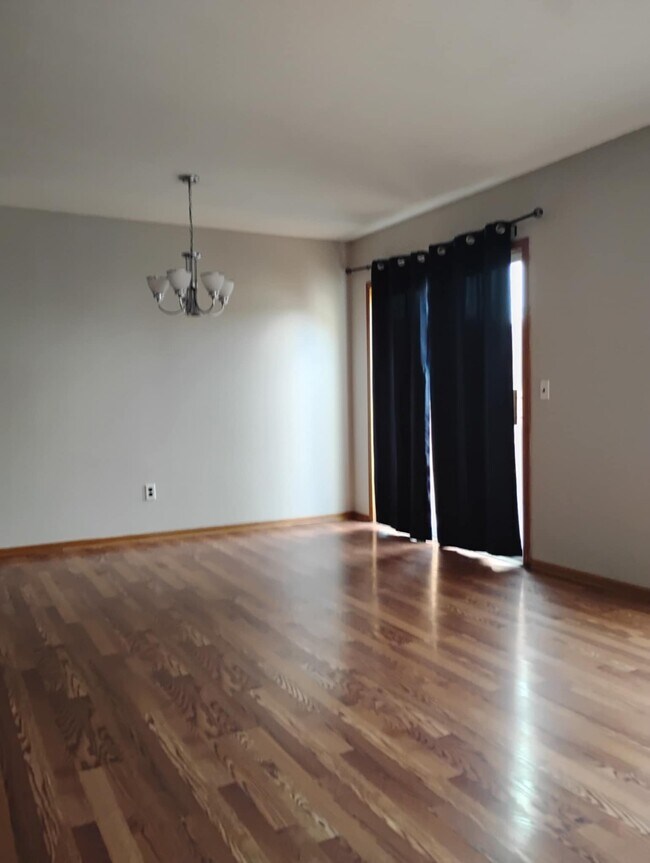 Foto del edificio - 1013 10th Ave NW