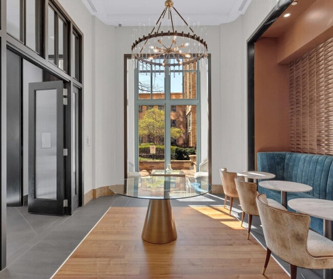 Building Photo - 1500 15th St S