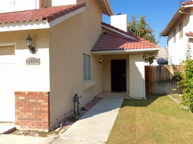 Building Photo - 8112 Fawn St