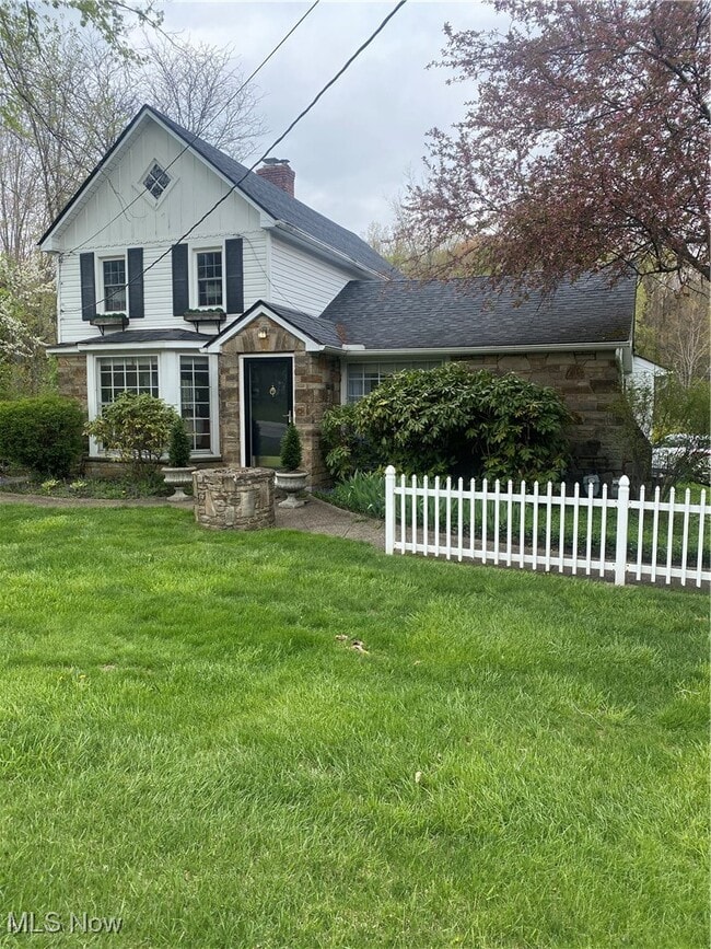 Building Photo - 35755 Miles Rd