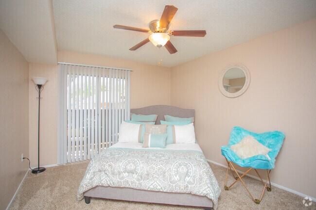 1BR, 1BA - 664SF - 1B - MIA Forest Oaks