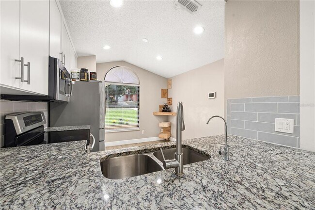 Foto del edificio - 6613 Chantry St