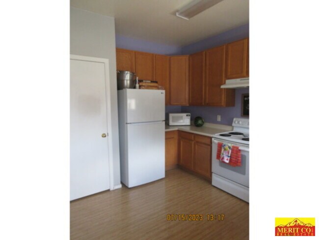 Building Photo - Single Family Home