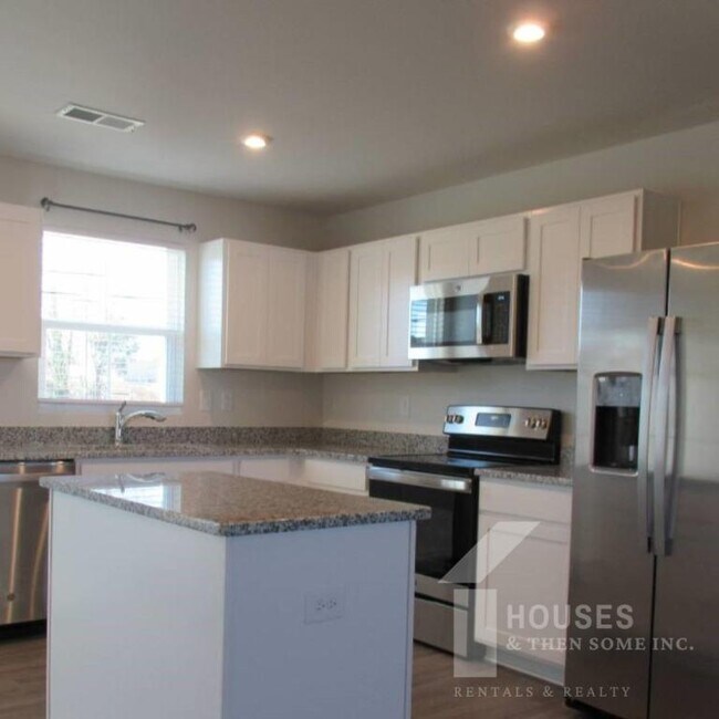 Foto del edificio - 14 Pine Thicket Dr