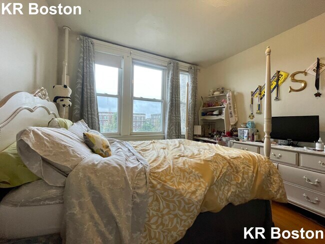 Foto del edificio - 1669 Commonwealth Ave