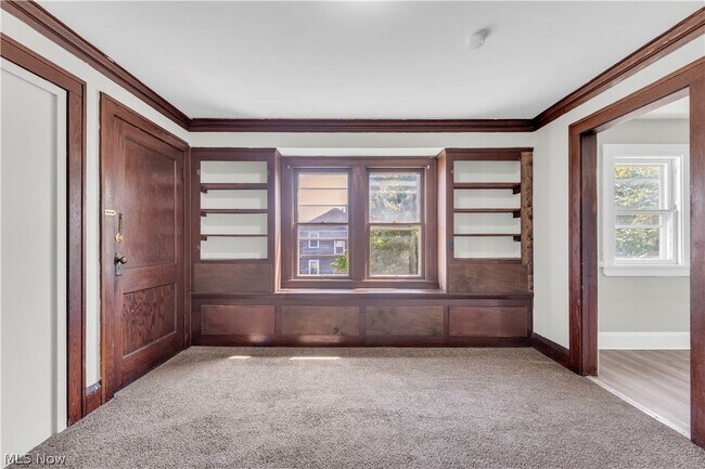 Building Photo - 3554 E 113th St