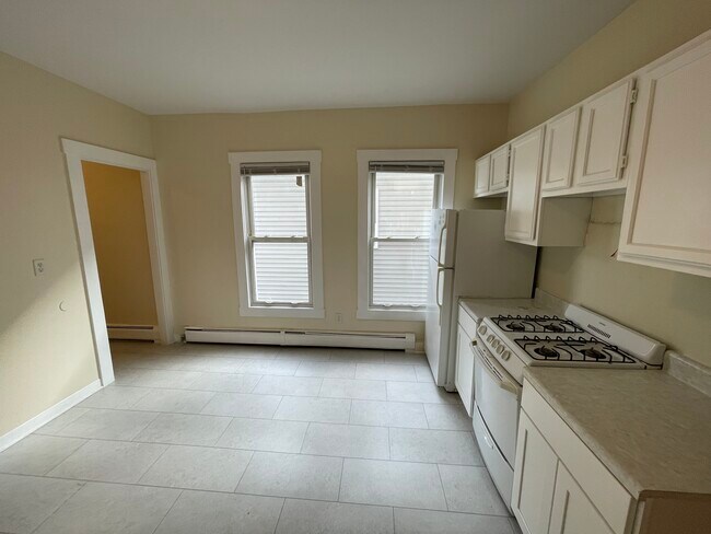 Foto del edificio - 327 Greenwich Ave